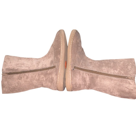 Livie and Luca Neve Taupe Microfiber Tall Boots Bow Accent Girls Zip Size 6 - Picture 4 of 6